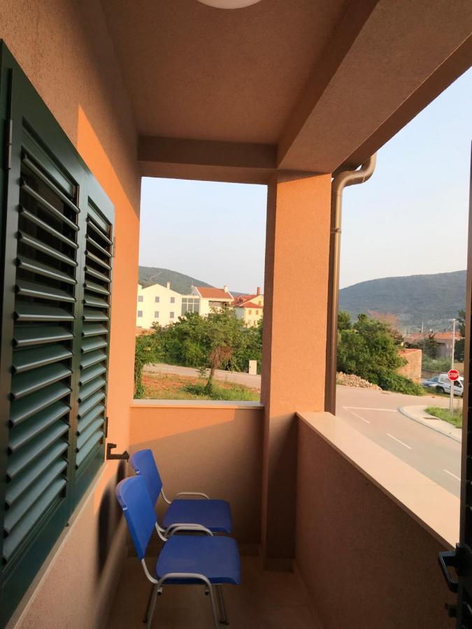 Apartmani Matea Крес Екстериор снимка